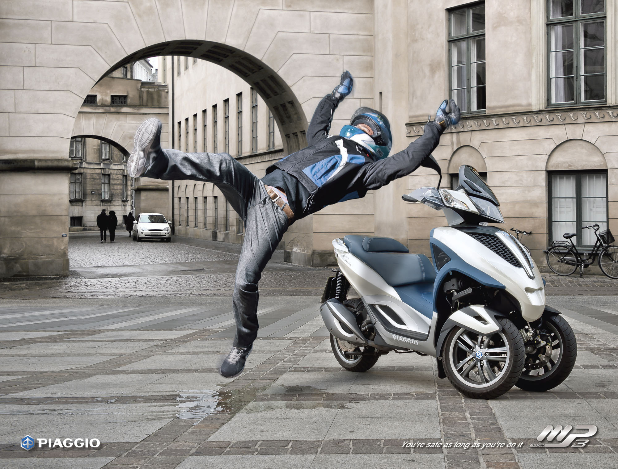 Скутер на час. Реклама мотоциклов. Креативная реклама мотоциклов. Рекламный мотоцикл. Мотоцикл из рекламы.