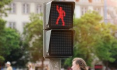 Smart: Dancing Traffic Light