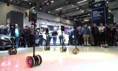 Mazda: Robots